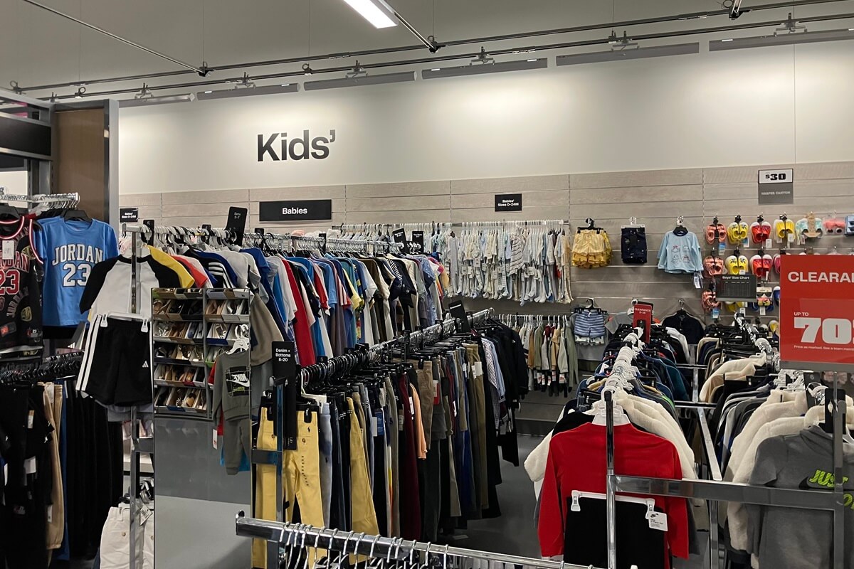 Gal7 Nordstrom Rack kids section custom millwork and fixture install by Nationwide Fixture Installations