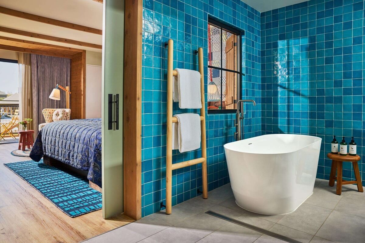 Treehouse Hotel bathroom millwork and fixture install by Nationwide Fixture Installations